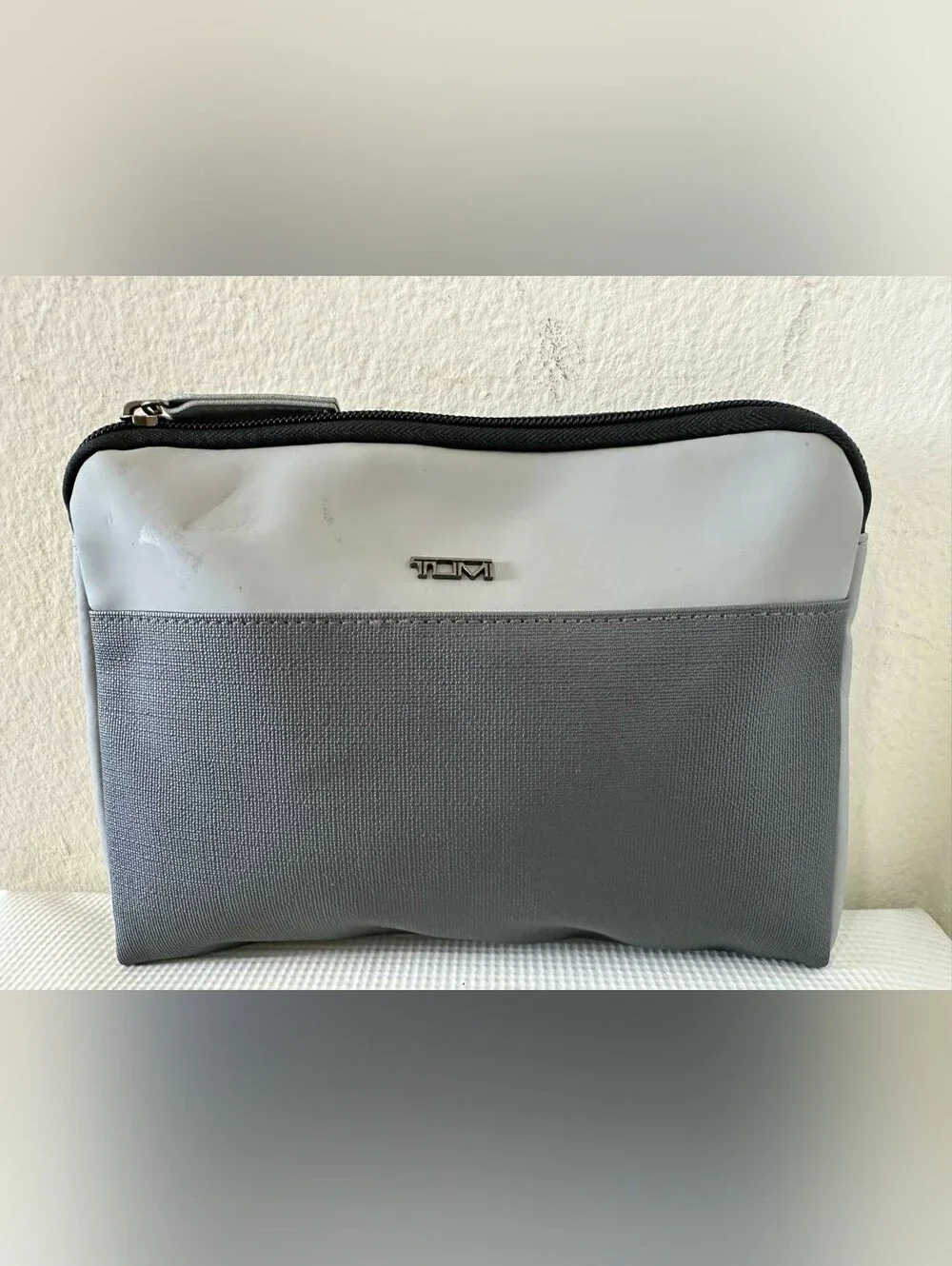 Tumi For Delta Soft Zippered Travel Toiletry Pouch Case Only Grey Two Tone